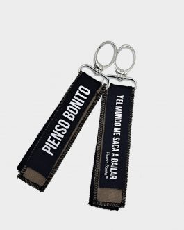 Llavero Pienso Bonito